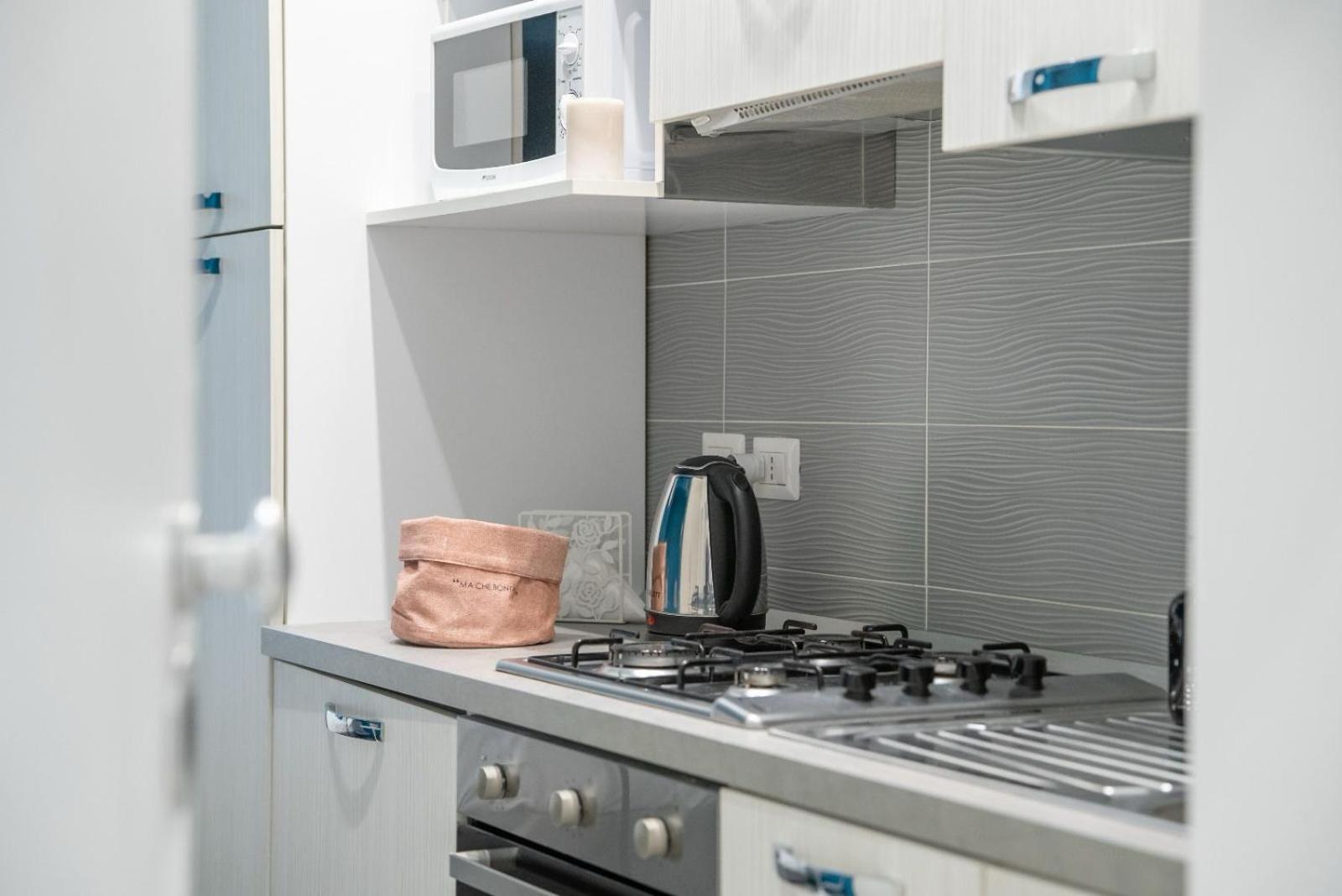 Bovio Boutique Studio Apartment Nápoles Quarto foto